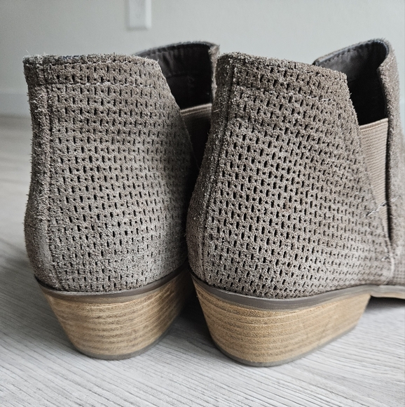 Crown Vintage Suede Leather Booties - Picture 3 of 8